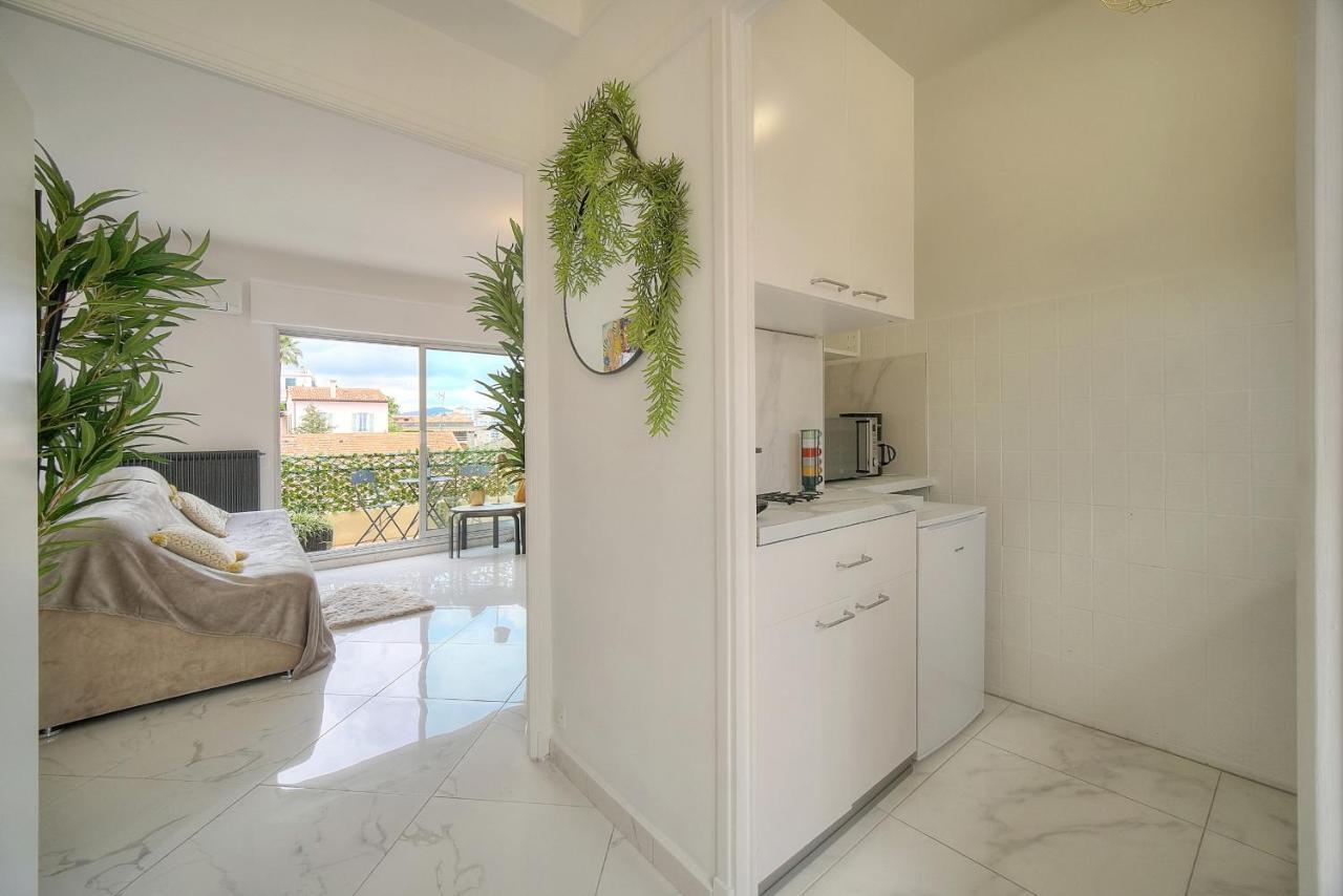 Studio Lumineux 200 M Des Plages A0B192 Cannes Exterior foto